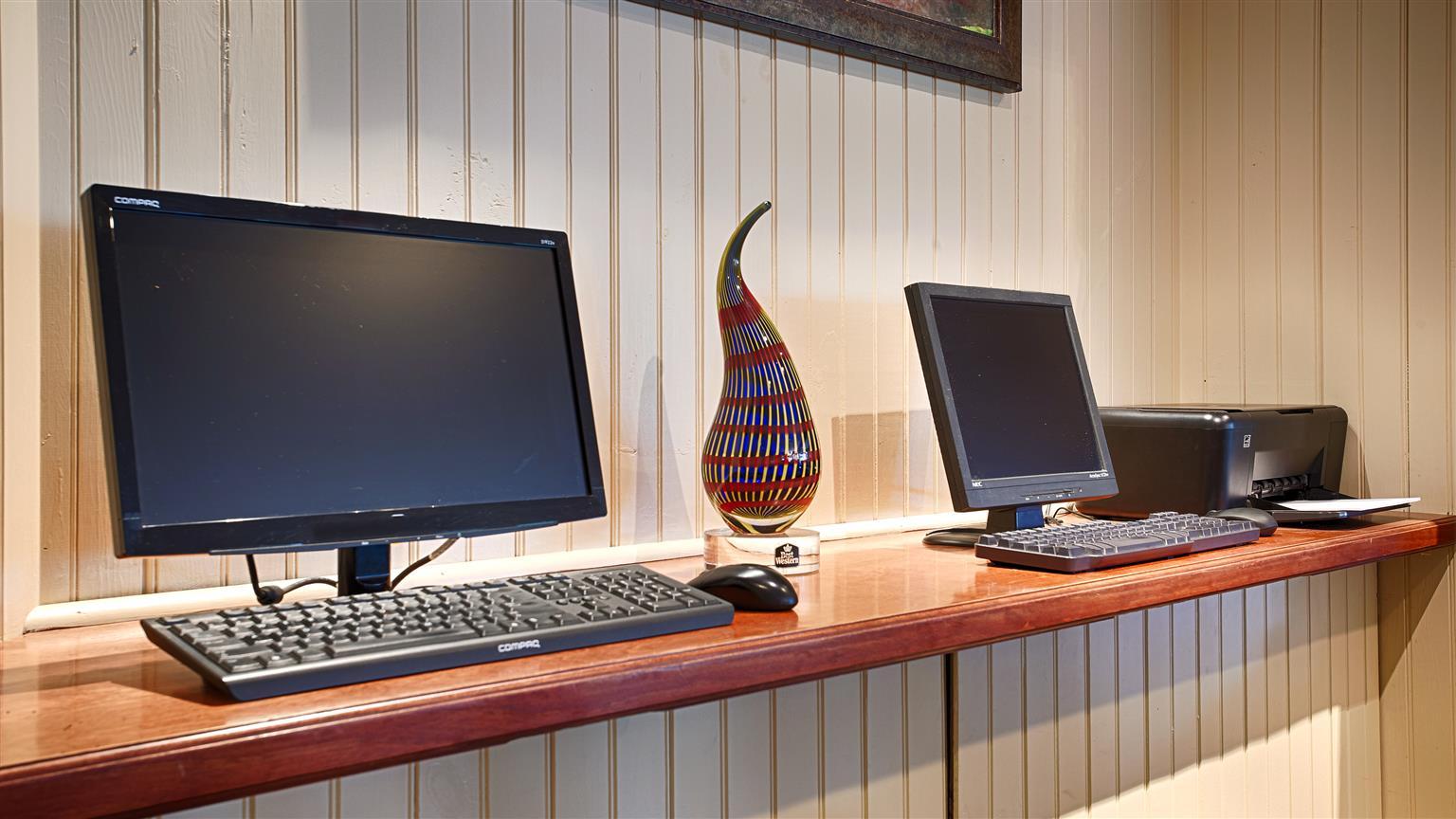 Best Western Inn & Suites Rutland-Killington Экстерьер фото