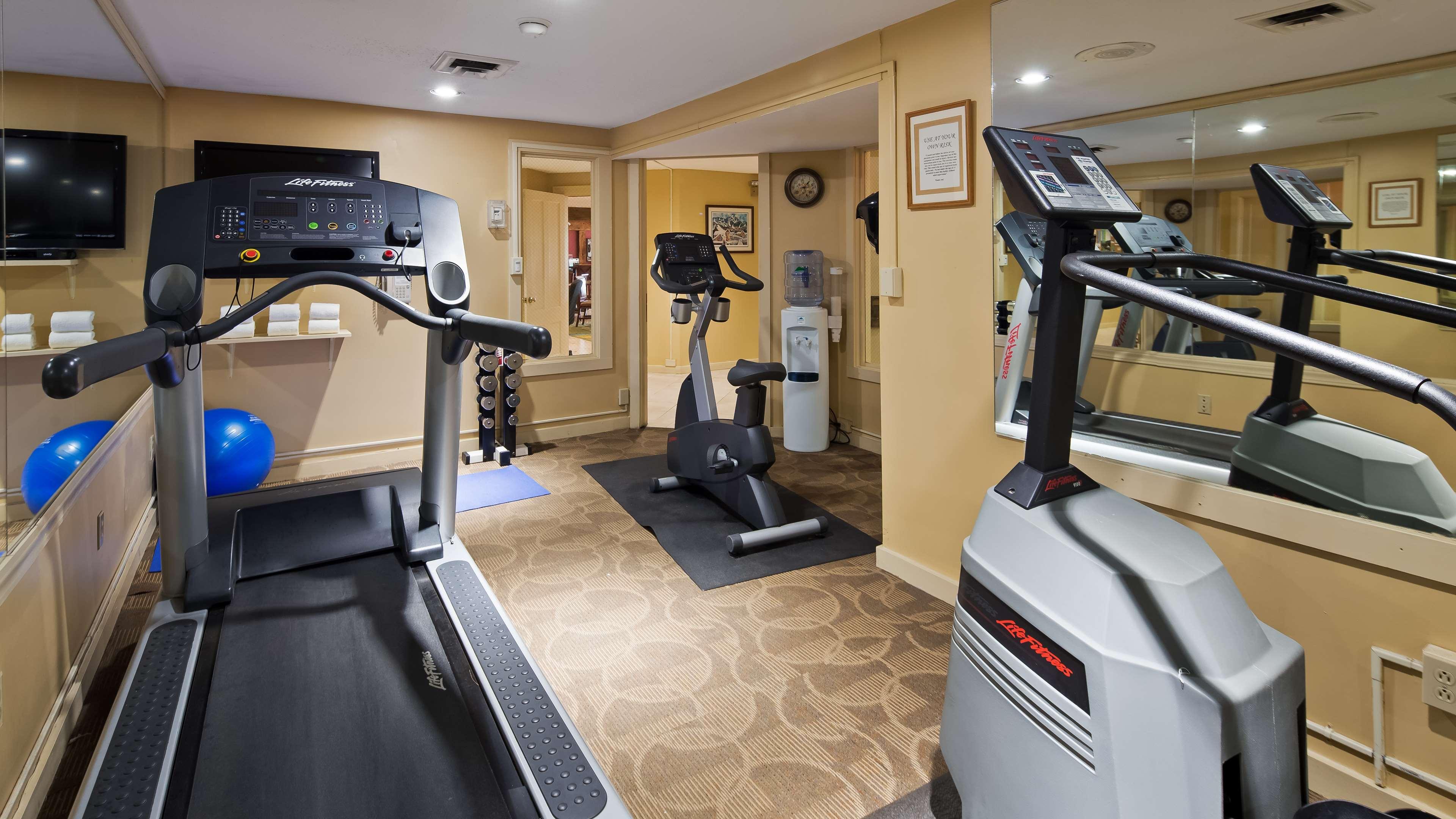 Best Western Inn & Suites Rutland-Killington Экстерьер фото