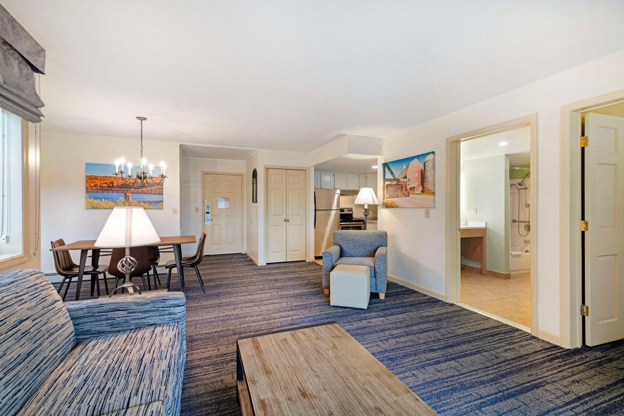 Best Western Inn & Suites Rutland-Killington Экстерьер фото