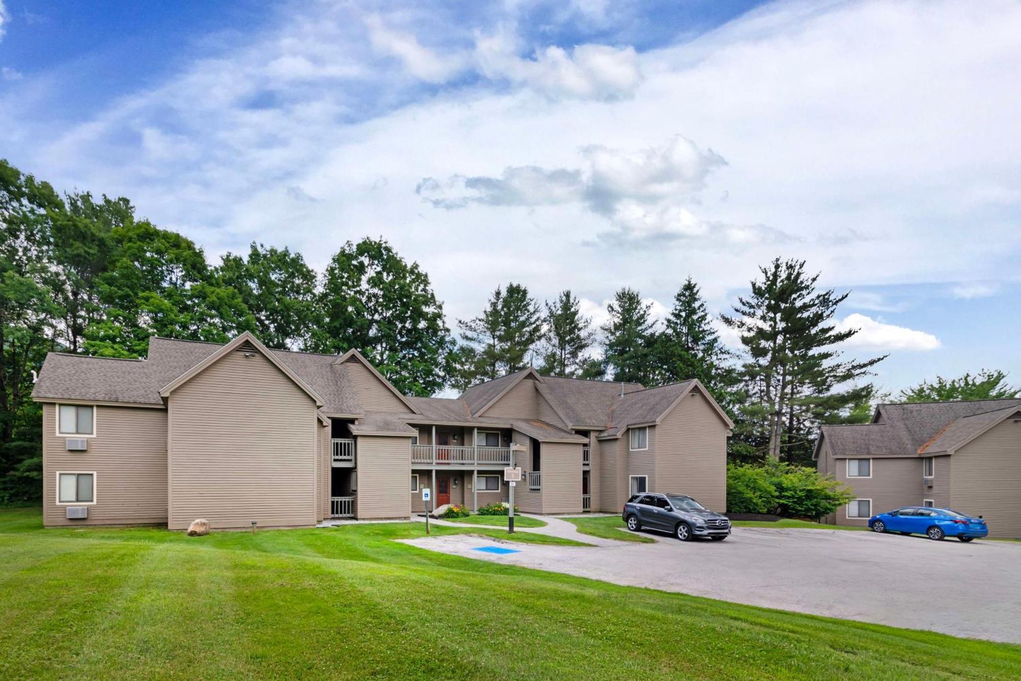 Best Western Inn & Suites Rutland-Killington Экстерьер фото
