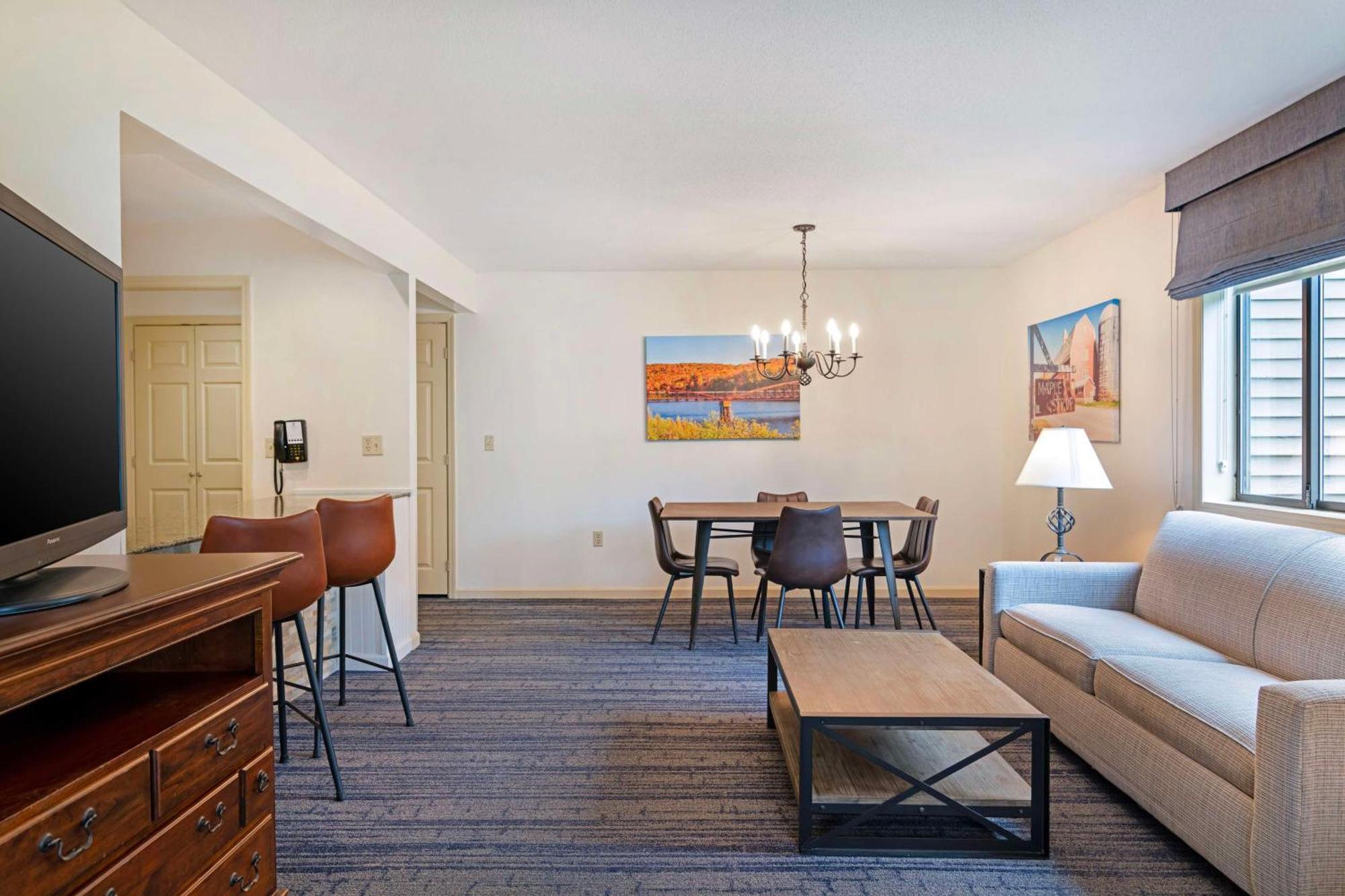 Best Western Inn & Suites Rutland-Killington Экстерьер фото